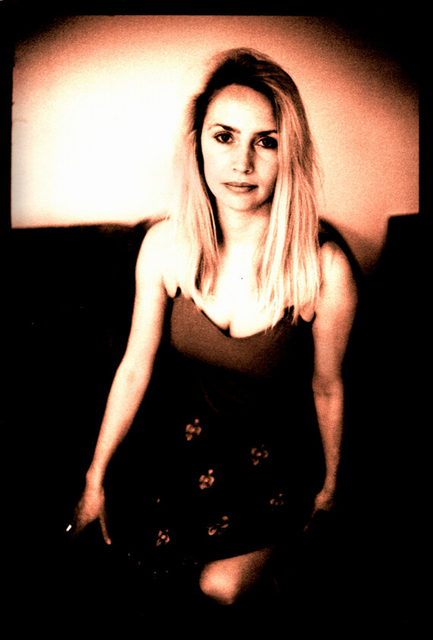 On the Knees - ID 000101