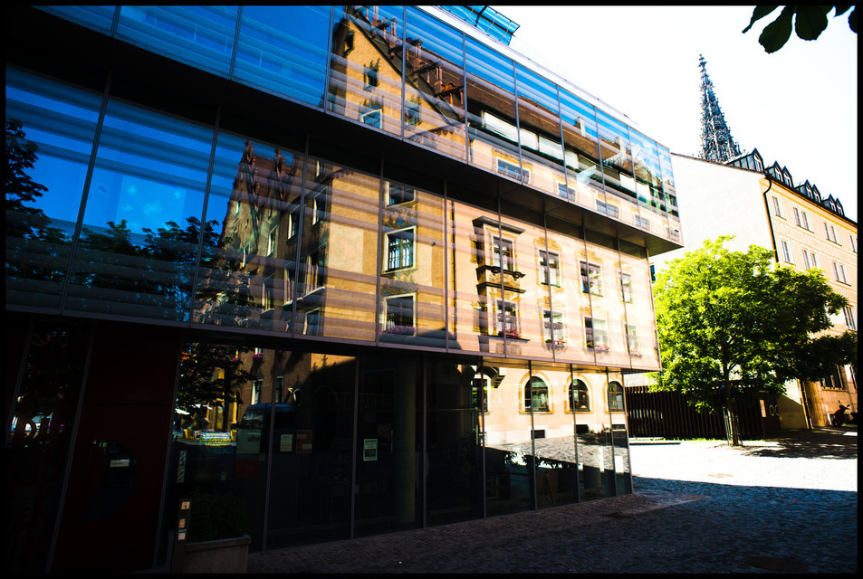 Minster Town Hall and Pyramid - ID 000259