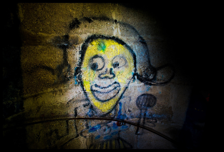Yellow Face - ID 000427