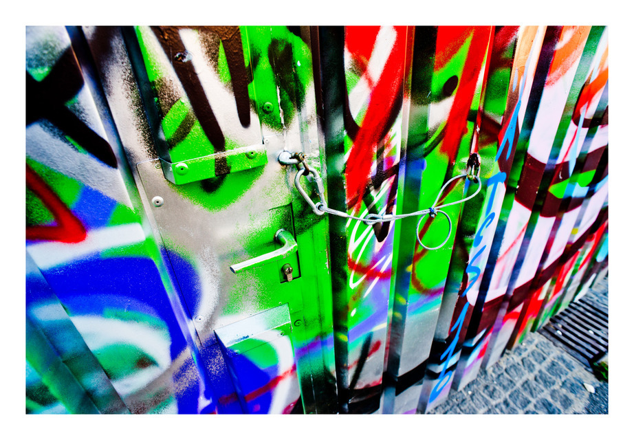 Door Graffiti III - ID 000465