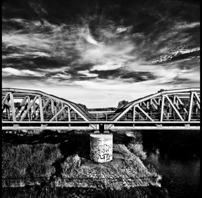 Sky-Bridge - ID 000594