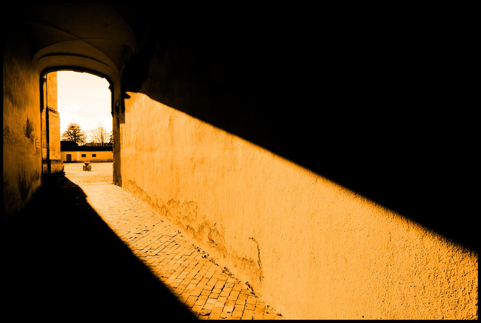 Monastery Church V - ID 000621