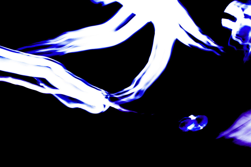 Blue Traces III - ID 000841