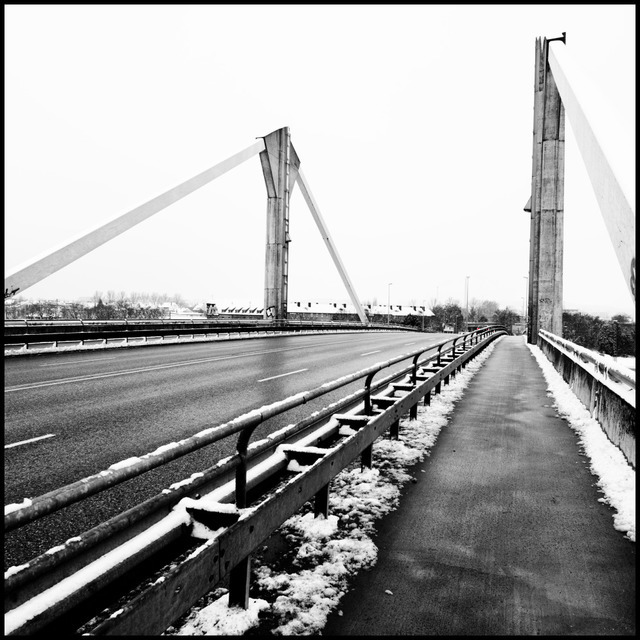 Winter Bridge - ID 000902