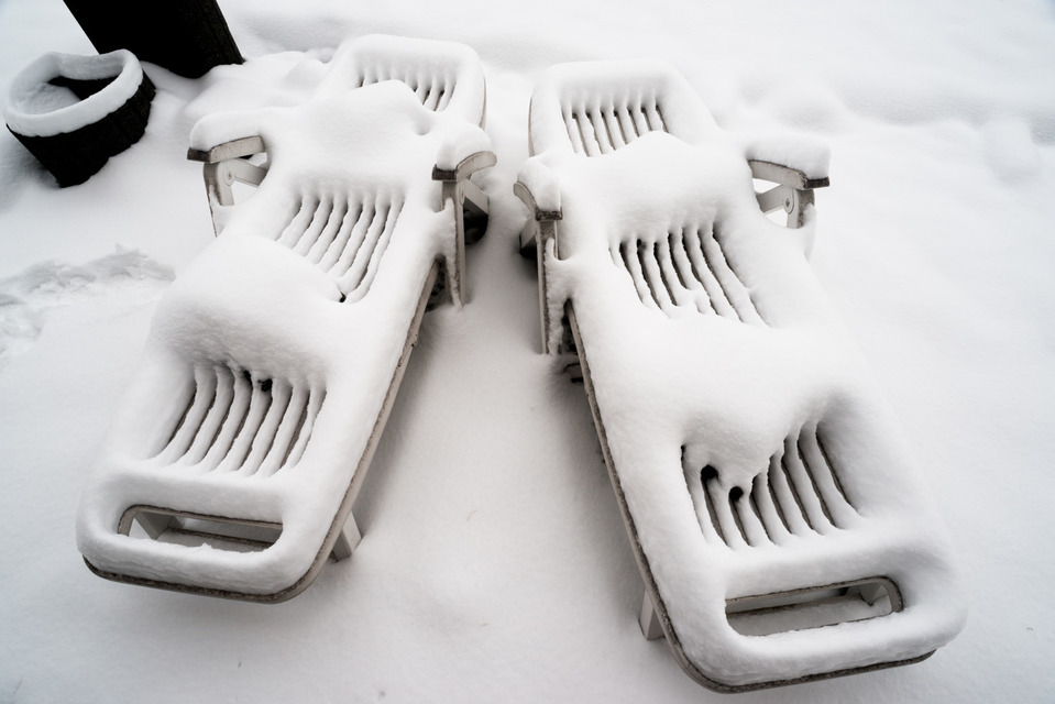 Two Bed in Snow - ID 000943