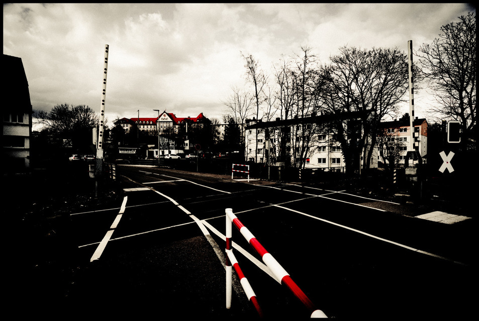 Red Roof - ID 001099