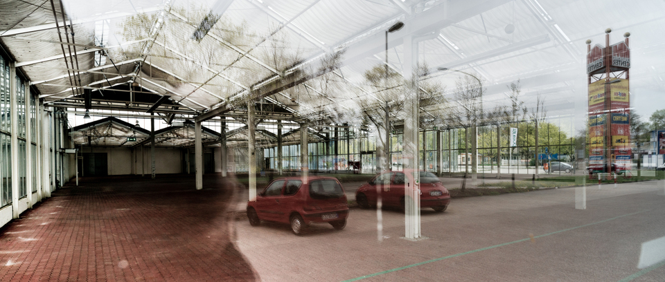 Out-In-Out I - ID 001218