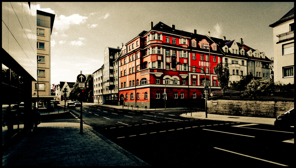 Red House - ID 001261