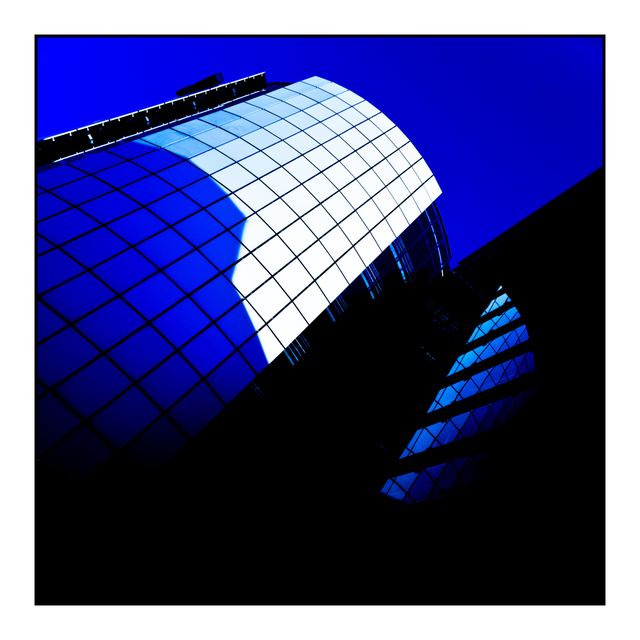 Shadows and Reflexions - ID 001382