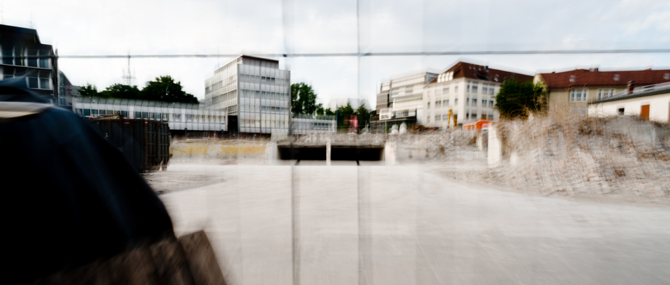 Two Holes - ID 001454