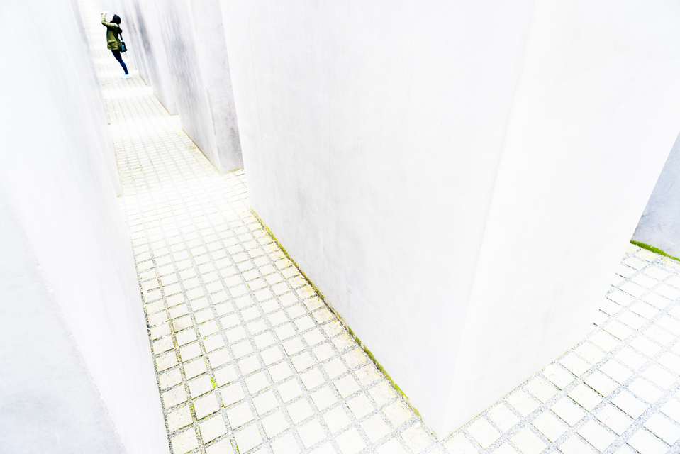 White Room - ID 001653