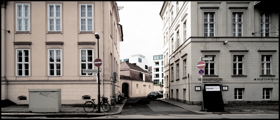 Am Kupfergraben - ID 001740