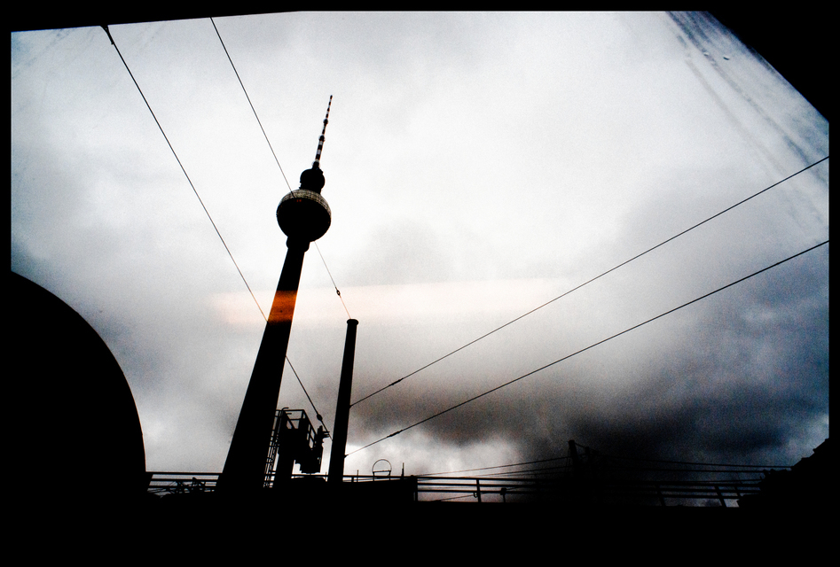 To The Moon - ID 001785