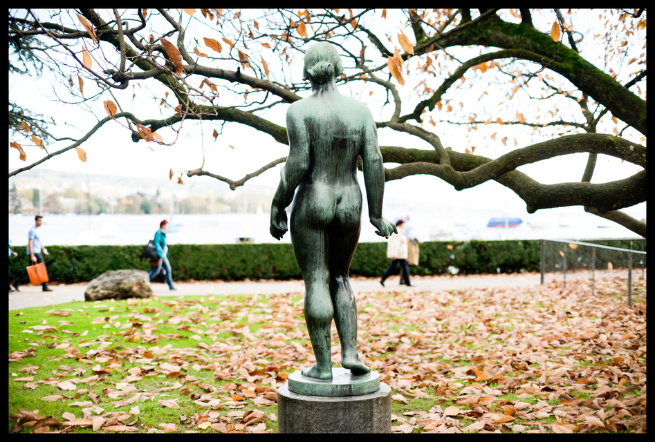 Nacked at the Sea - ID 001948