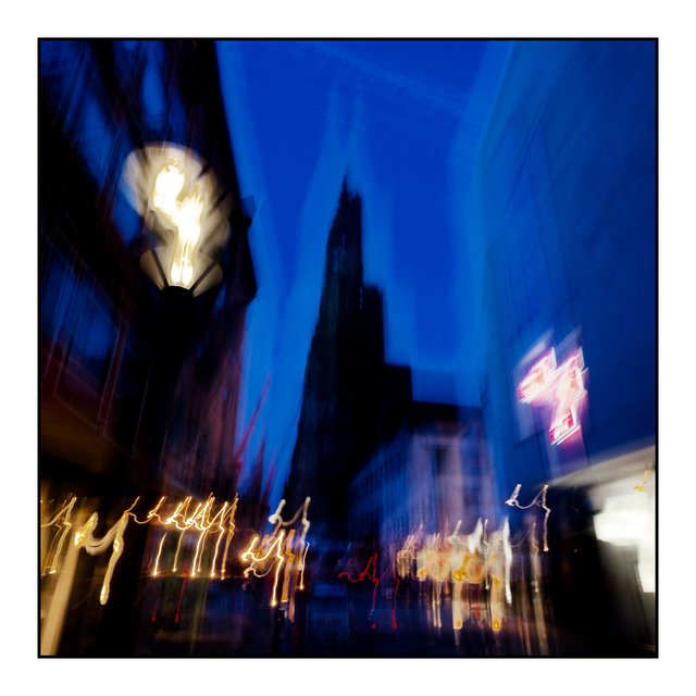 A Shadow of the Minster - ID 001975