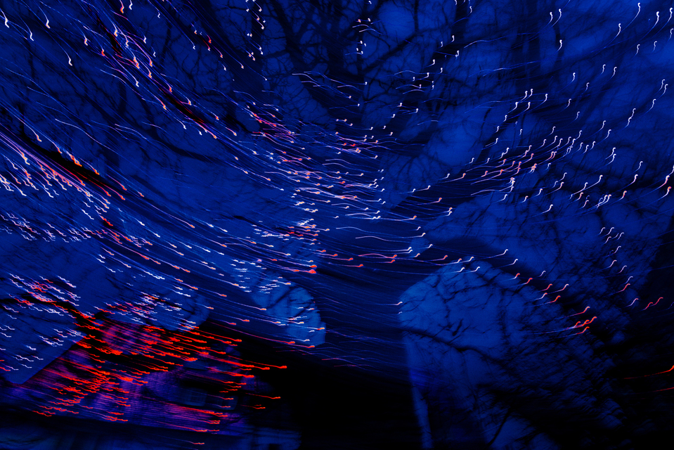 Dancing Lights IX - ID 002020