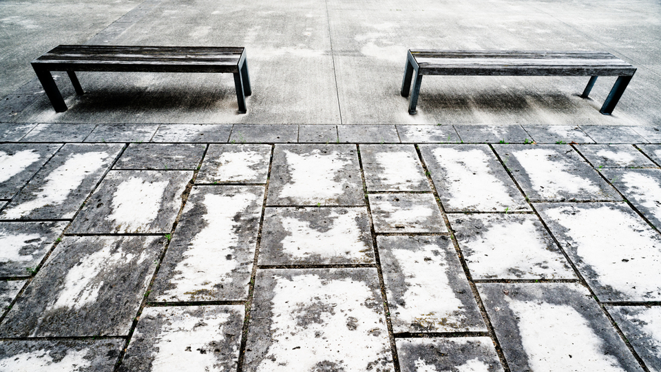 Benches - ID 002384