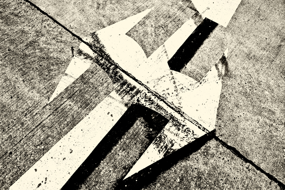 Concrete Traces V - ID 002539