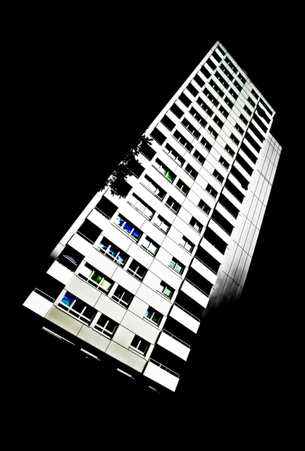 In the Sun II - ID 002602