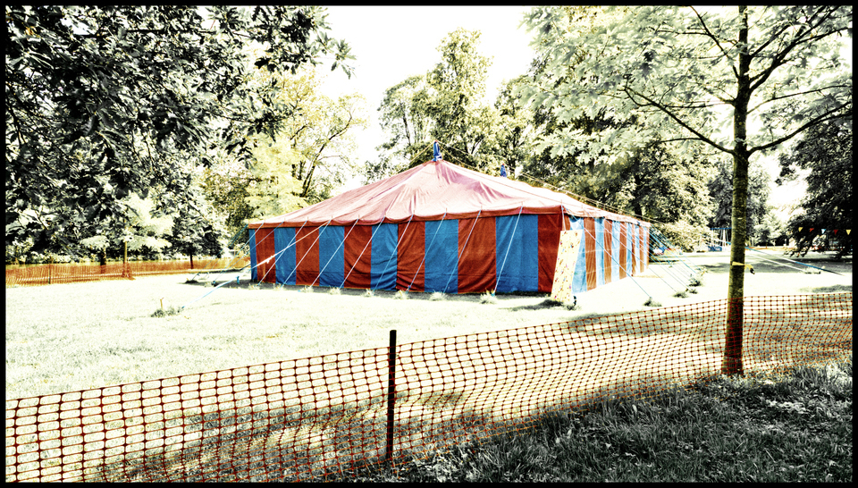 Tent - ID 002619