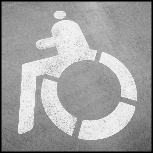 Wheel Chair - ID 002805