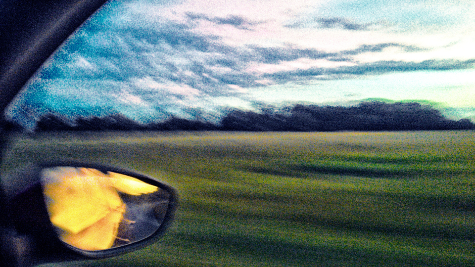 Sun in Mirror - ID 002849