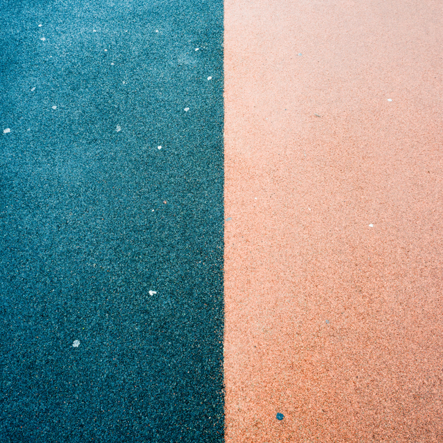 To Bike and Not To Bike - ID 002939