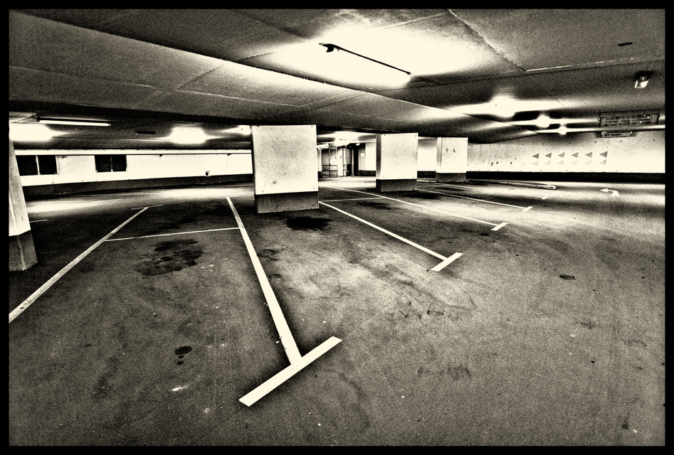 Below Petrus II - ID 003088