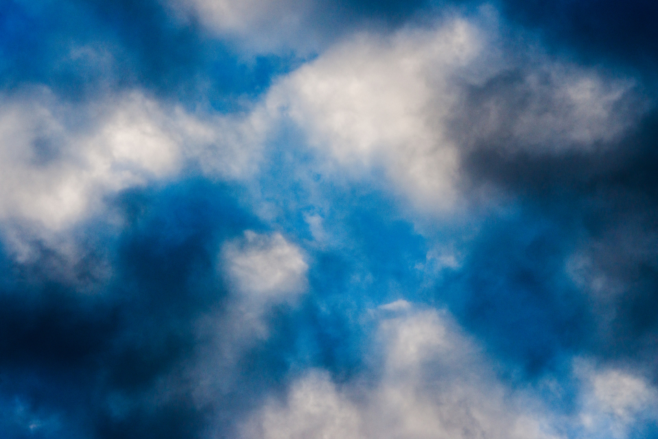 Clouds IV - ID 003130