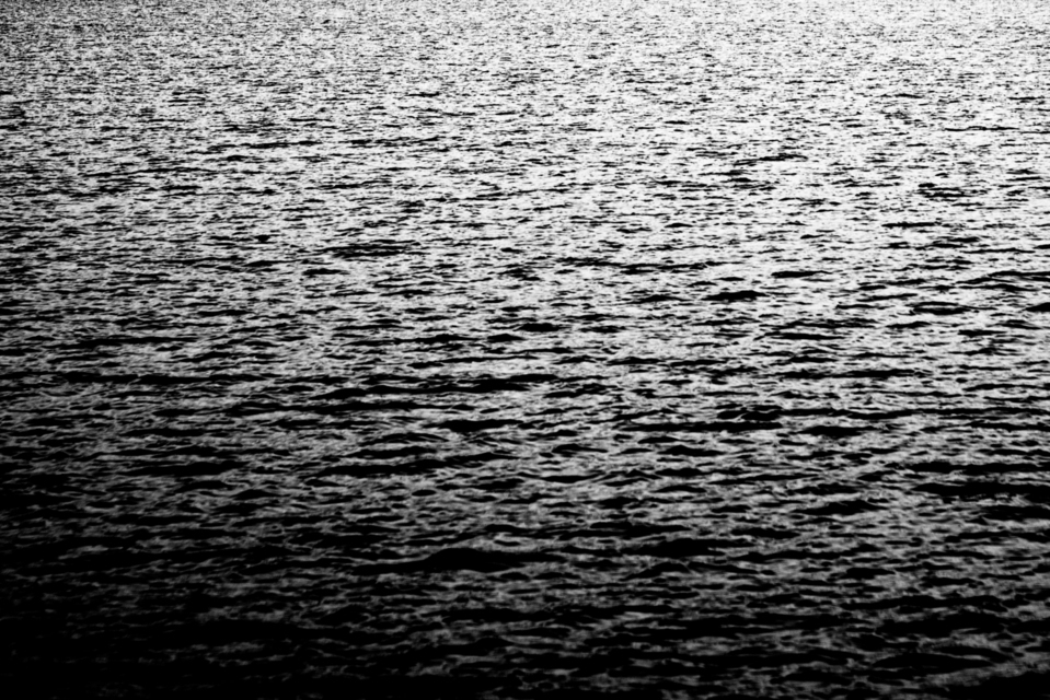 Black Water - ID 003386