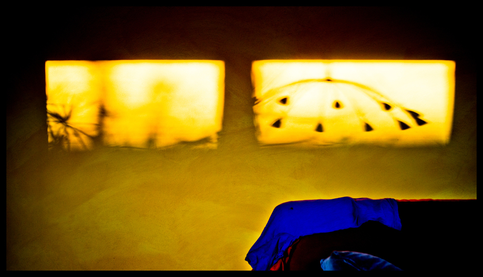 Shadow on the Wall I - ID 003498