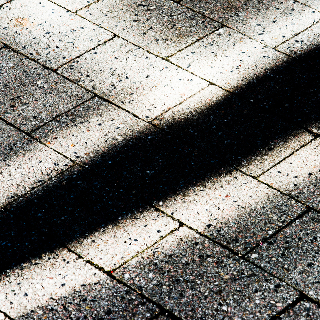 Light and Shadow III - ID 003512