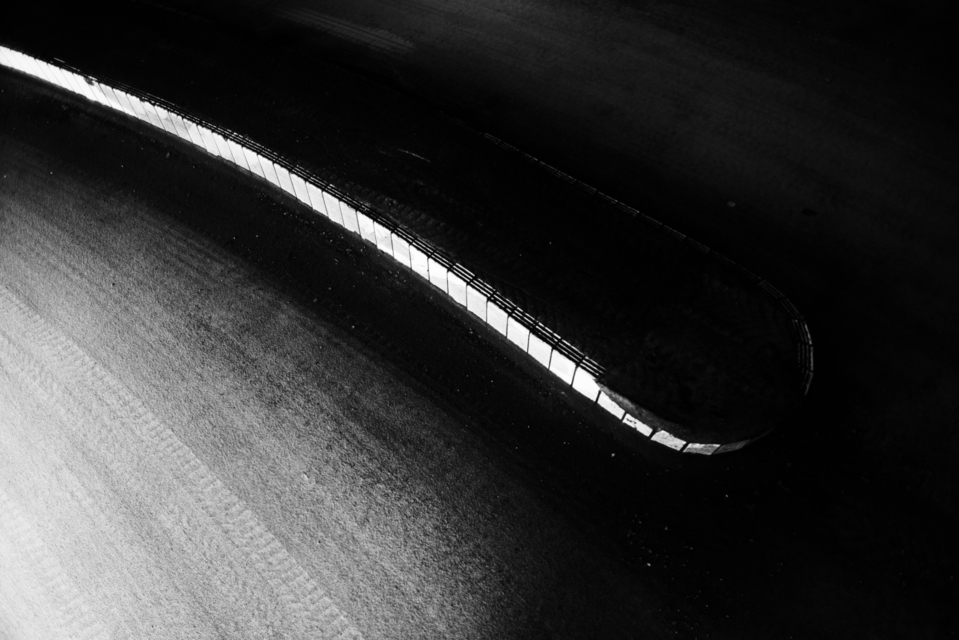 Underground Curve I - ID 003554