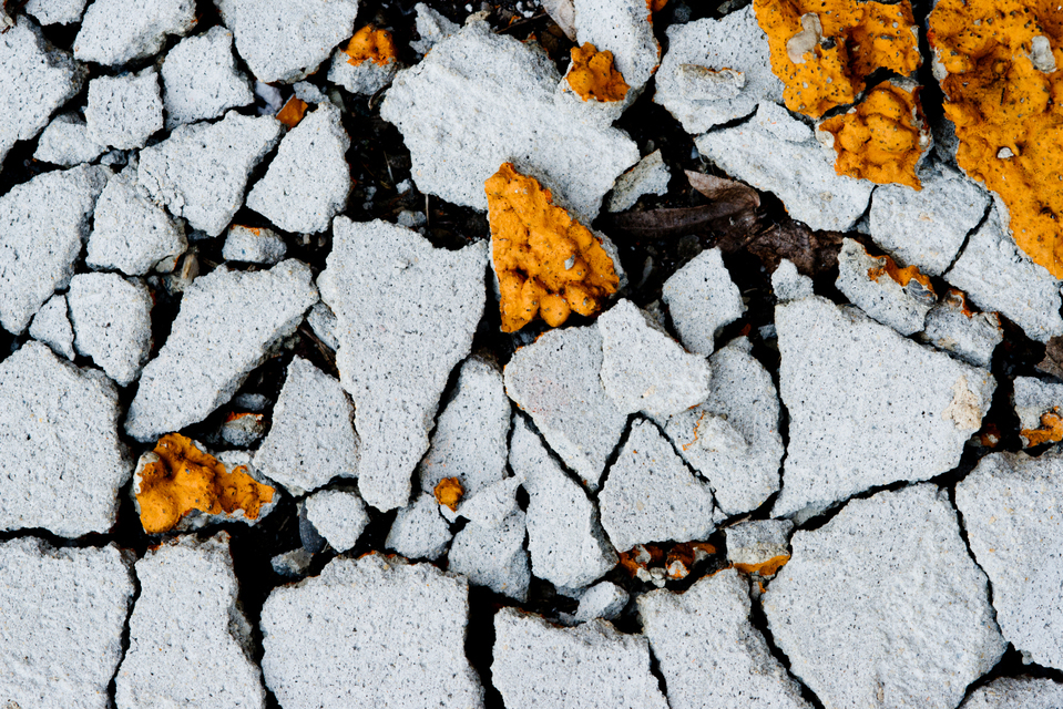 Broken Orange Front V - ID 003608