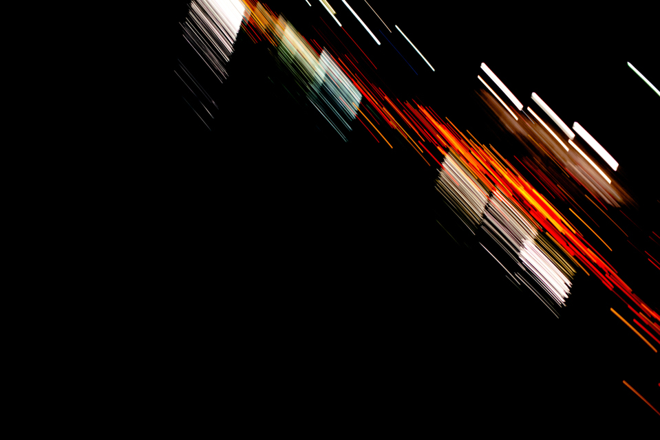 Red and White III - ID 003762