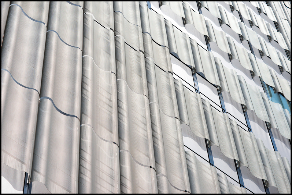 Modern Facade IV - ID 003807