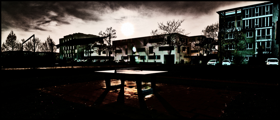 Suburb Table Tennis I - ID 003934