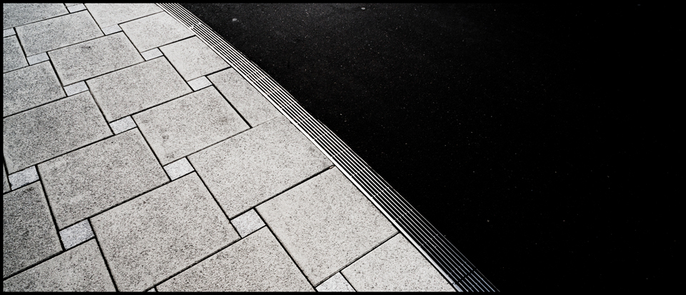 Border with Drain - ID 004255