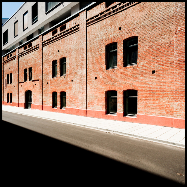 Old and New II - ID 004435