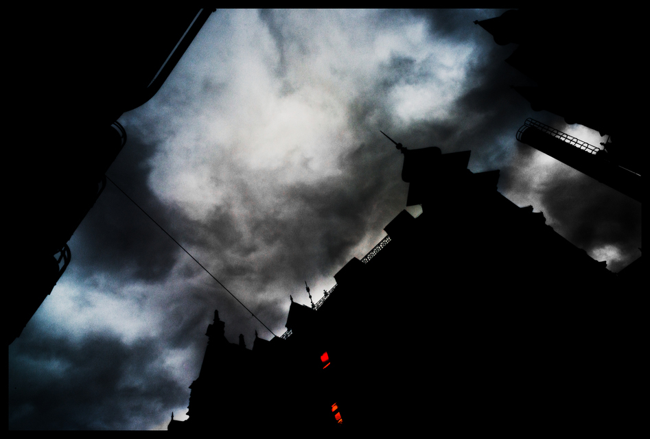 Red Windows - ID 004707