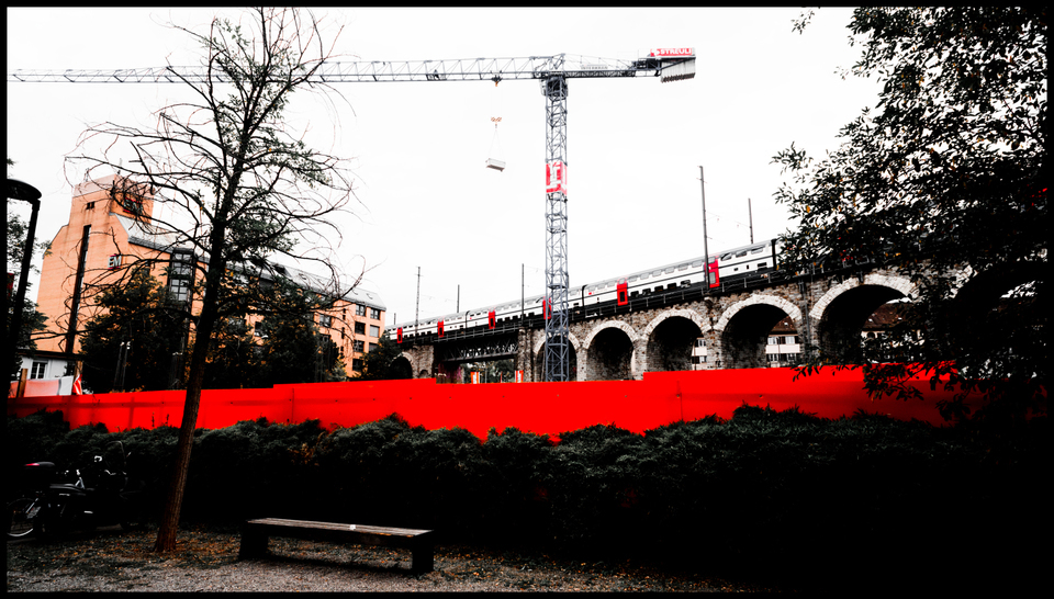 Red Barrier - ID 004748