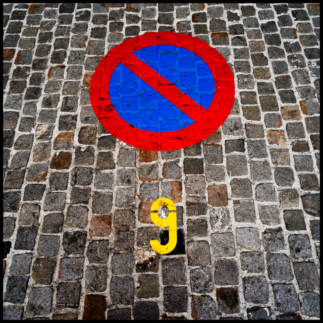 Two Bikes - ID 004818