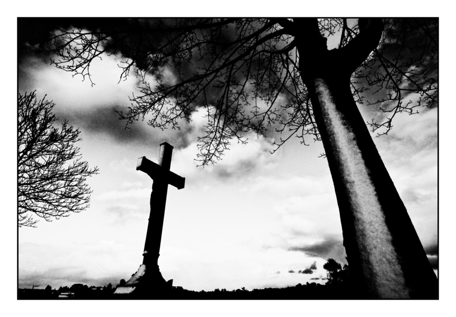 Jesus is Looking Away - ID 005041