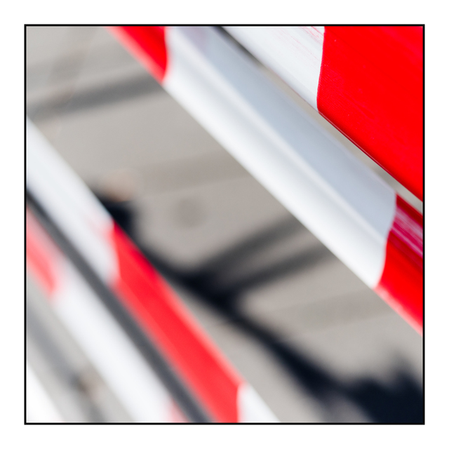 White Red - ID 005162