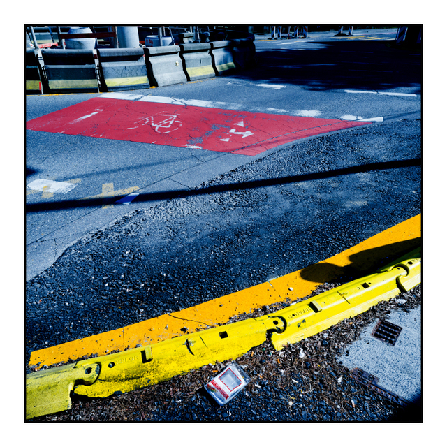 Yellow and Red - ID 005242