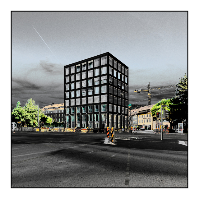 Black Cube - ID 005300