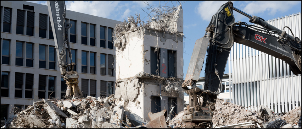 Justice Left Over - ID 005539