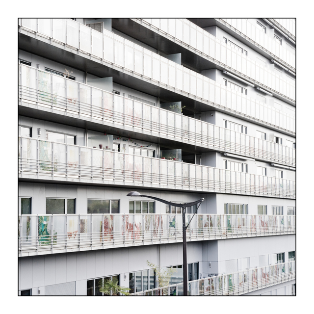 Glass Walls II - ID 005583