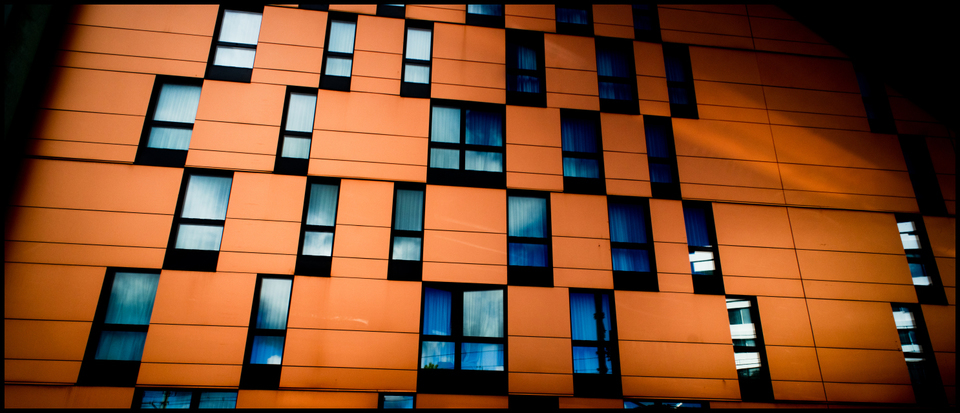 Orange House - ID 005778