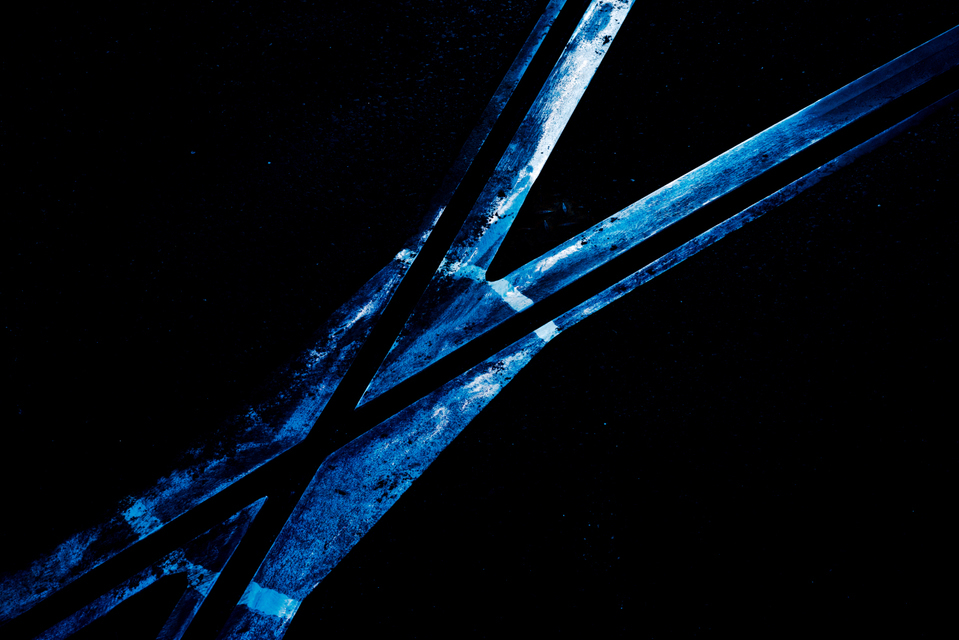 Another Blue X - ID 005892